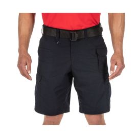 Practical men's shorts
