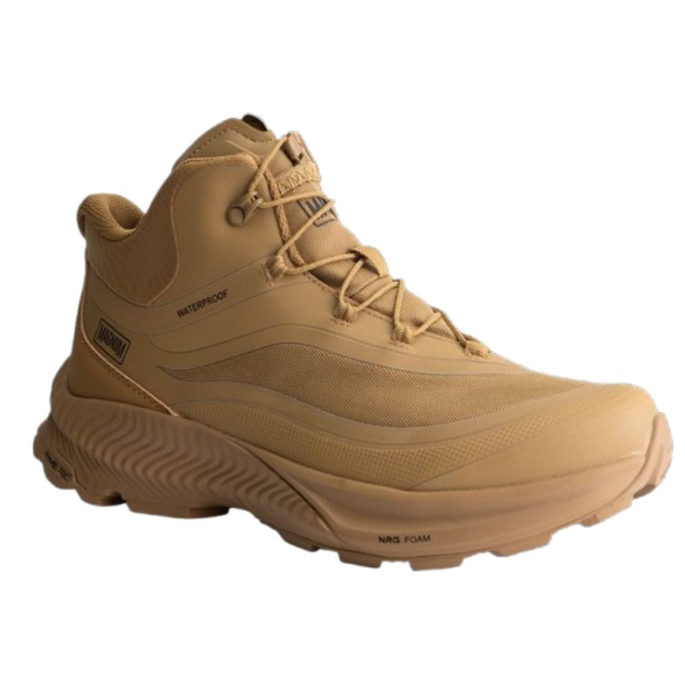 magnum ultra lite mid wp light on your feet strong in your presence433 2 5.jpg
